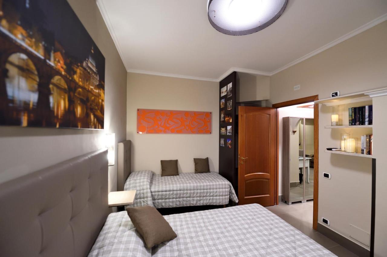 Apartment Domus Catone Rom